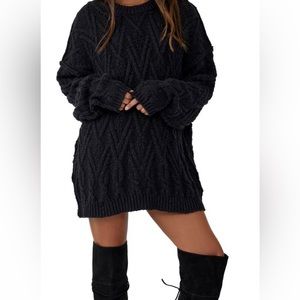 ♣️ FREE PEOPLE Isla Cable Knit Sweater ♠️ Size S 🖤 Black